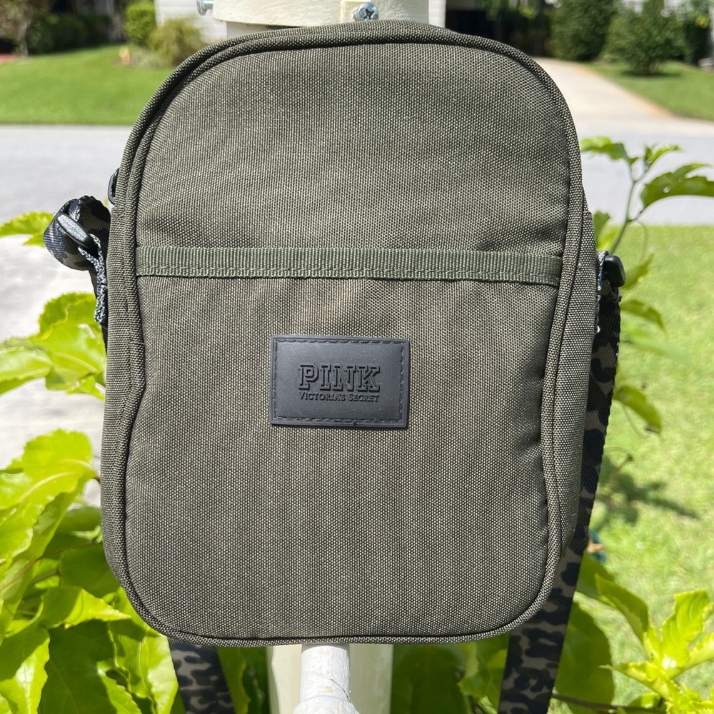 PINK VICTORIA SECRET Taffeta Crossbody Sports Bag In Olive Green Camo - Picture 9 of 12
